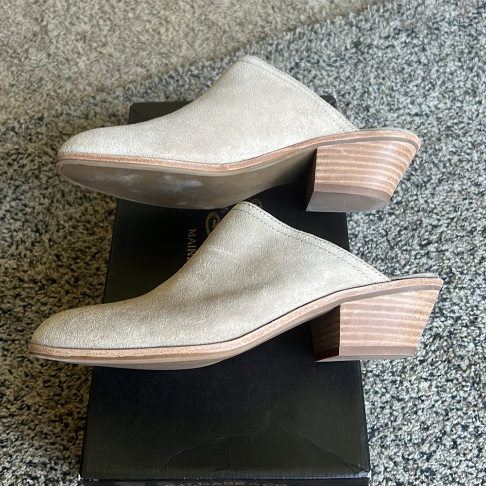 Booties - Picture 3 of 3